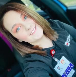 Meet your Posher, Adalia